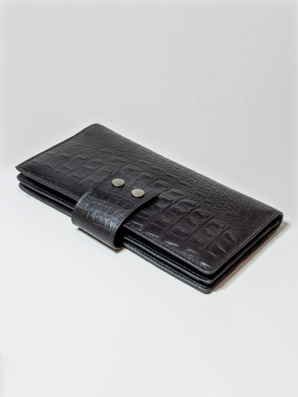 Luxury Long Wallet – Black Crocodile Pattern With Button